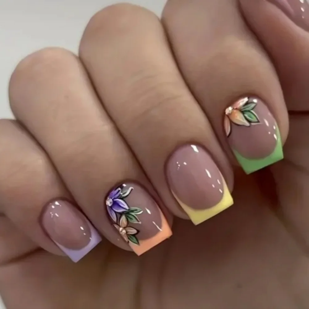 24 Pieces Fake Press On Nails